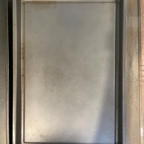 4-Piece Mixed Set of Baking Sheets/Pans - Picture 5 of 7